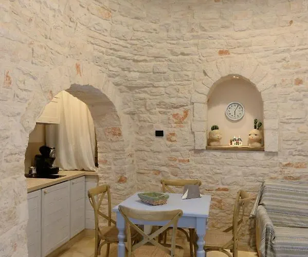 Trullo A Casedd Oda ve Kahvaltı Alberobello