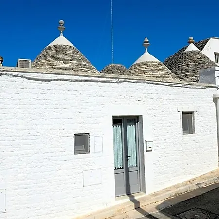 Trullo A Casedd ベッド・アンド・ブレックファスト アルベロベッロ
